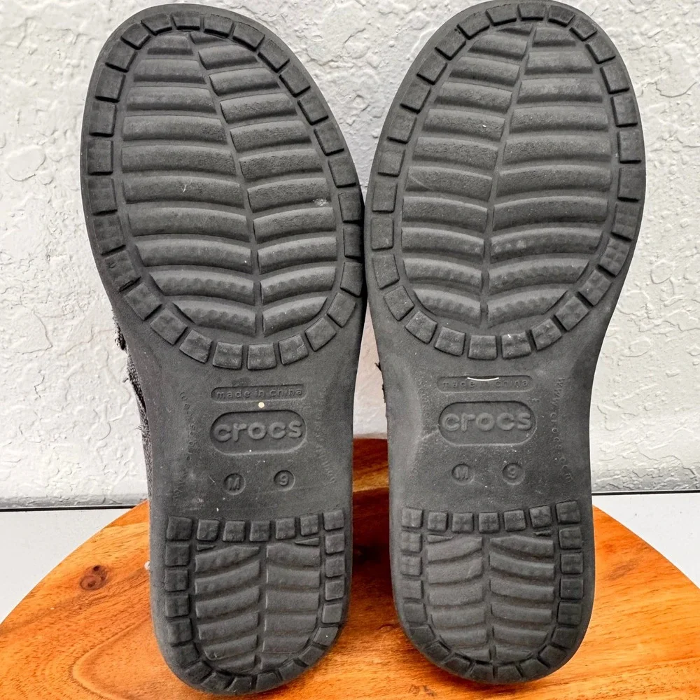 Crocs Santa Cruz Mens 9 Charcoal Gray Canvas Slip On Loafers Casual Shoes